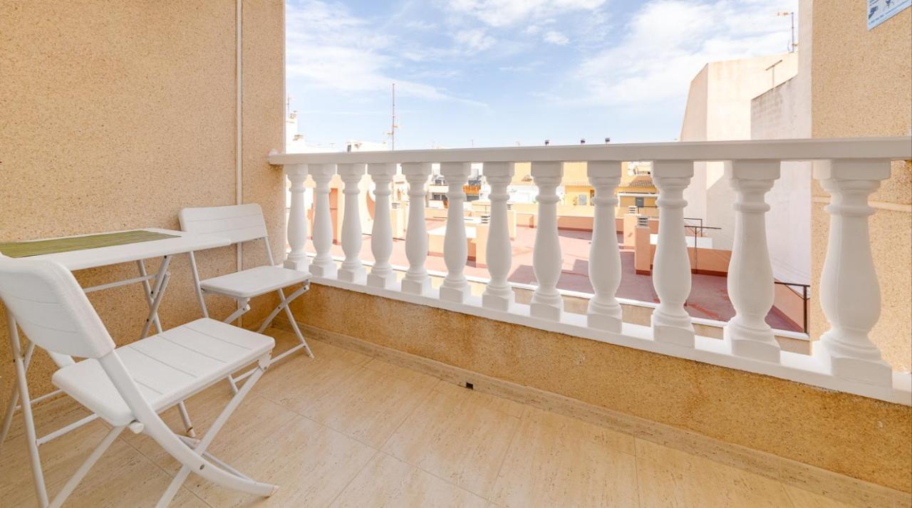 Apartamento Casa Godisa Torrevieja Exterior foto